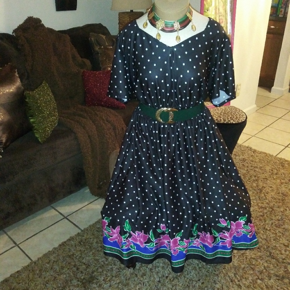 Vintage polka dot multi colored flower dress